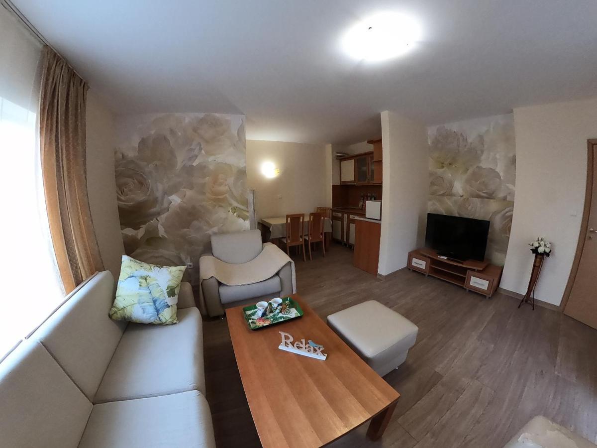 Aquaria Hotel apartamentowy 3*